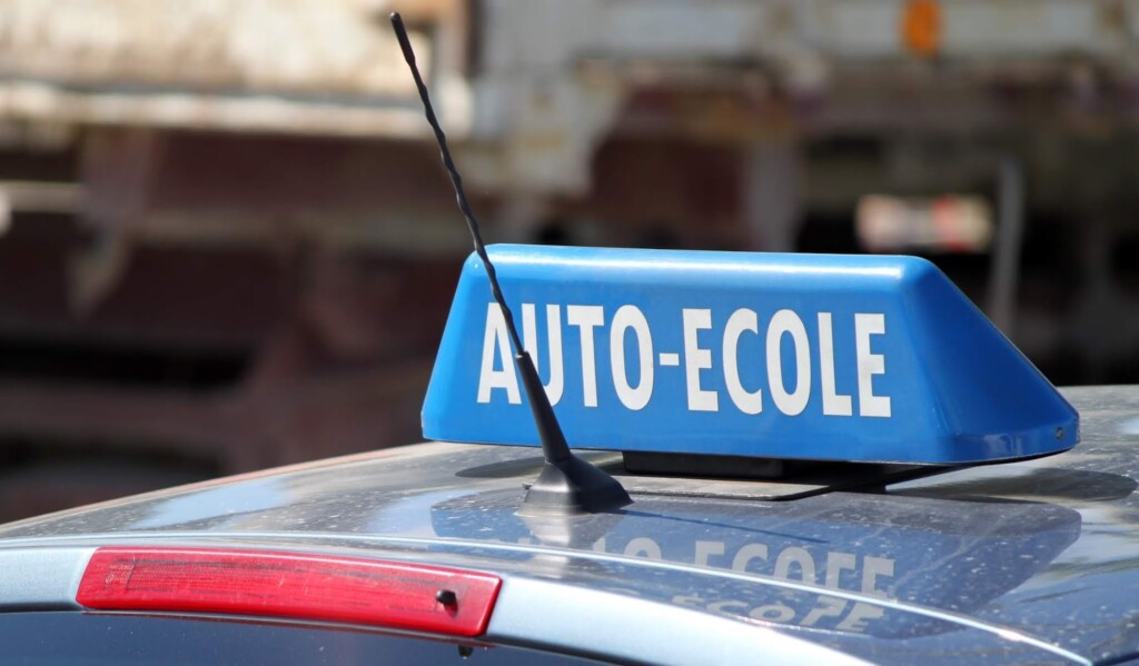 AUTO ECOLE LK Auto Ecole Breal Sous Montfort 1